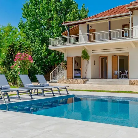 Agricola With Private Swimming Pool *
