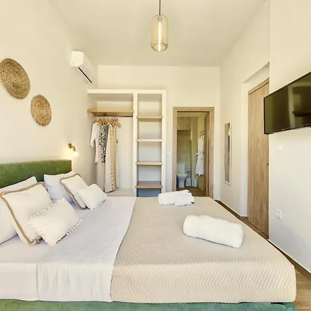 Agricola With Private Swimming Pool Villa