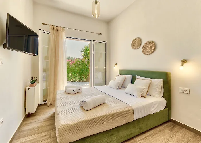 Agricola With Private Swimming Pool Villa