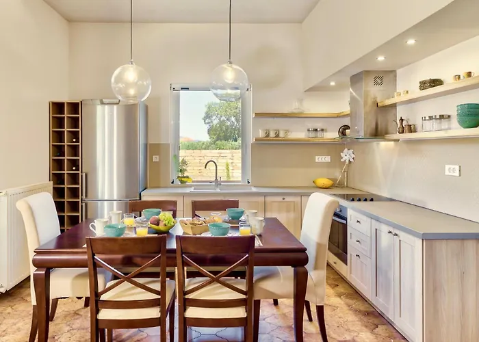 Agricola With Private Swimming Pool Villa