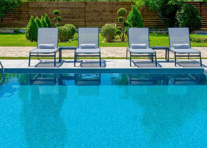 Agricola With Private Swimming Pool